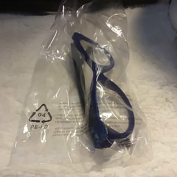 Red & Blue Velvet Reading glasses - Picture 7 of 11